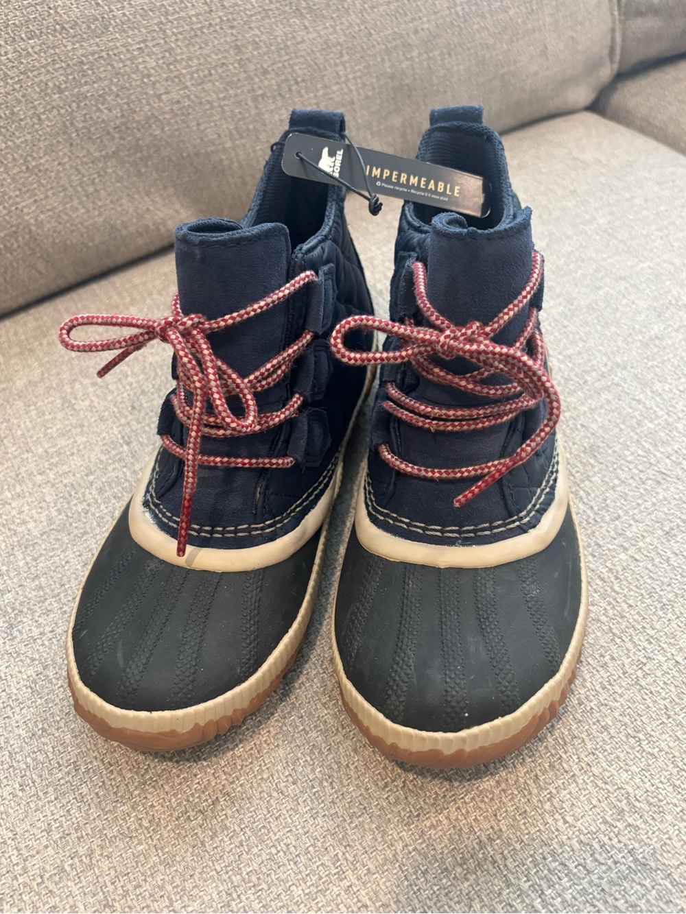 NWT Sorel Out 'N About Plus Duck Boots Women's Bootie Ankle (size 6)